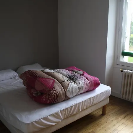 Holiday home Du Courtil Aux Fees Saint-Laurent-sur-Oust